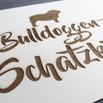 Englische Bulldogge - Holzbox / Holzkiste - BULLDOGGEN-SCHATZKISTE