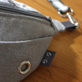 SLING BAG / HIP BAG / Gürteltasche - BULLTERRIER v2