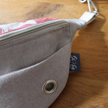 Preview: SLING BAG / HIP BAG / Gürteltasche - BULLTERRIER v4