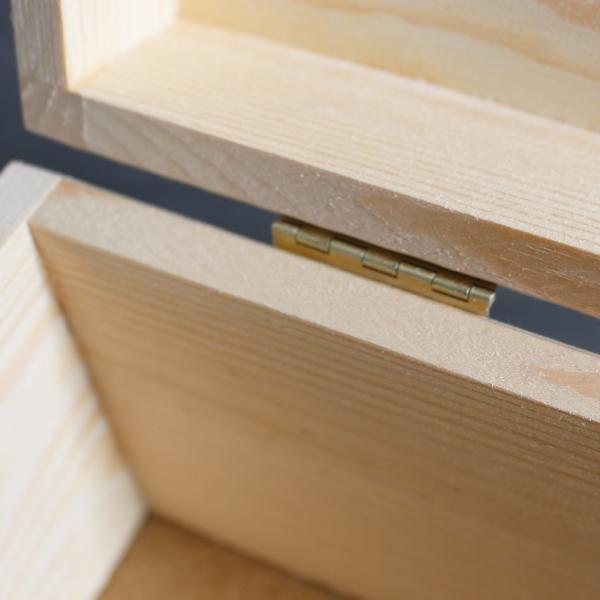 Teckel / Dachshund - wooden box - ORNAMENTED ONLY