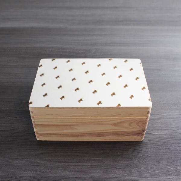 English Bulldogs - wooden box - B-STYLE BOTTOM