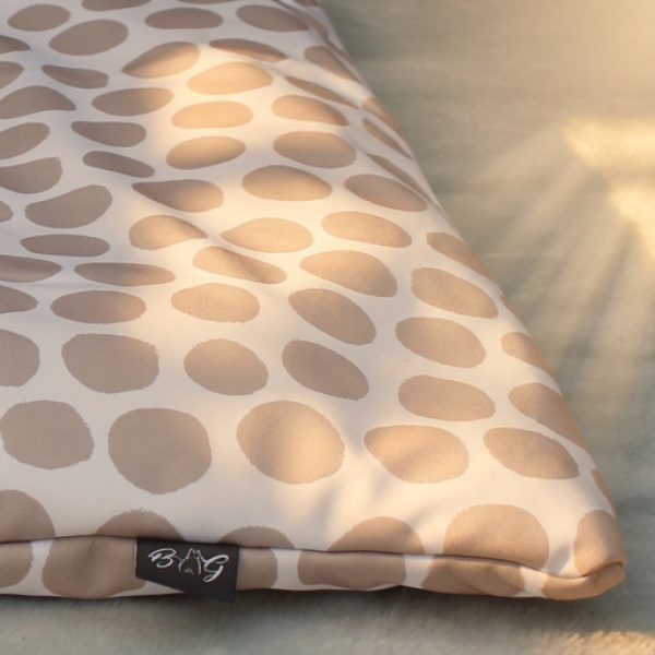 HUNDESCHLAFSACK - dotted elegance
