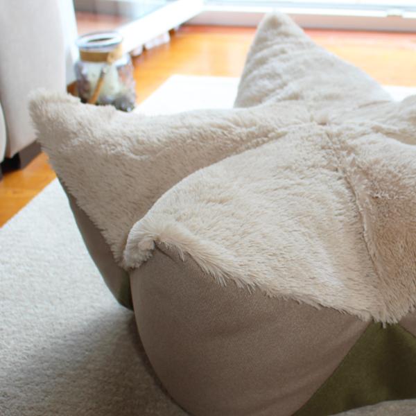 Crown Pillow / Crown Cushion - Bully Cream - green