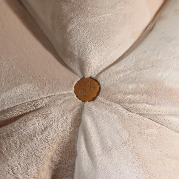 Crown Pillow / Crown Cushion - Reed Crown