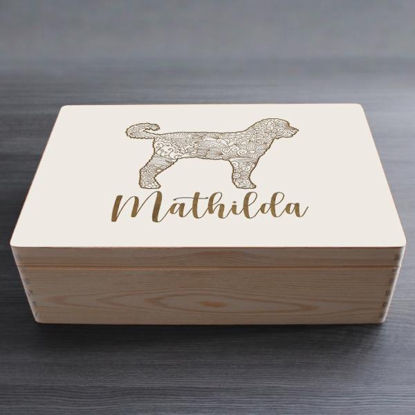 Labradoodle - wooden box - ORNAMENTED NAME