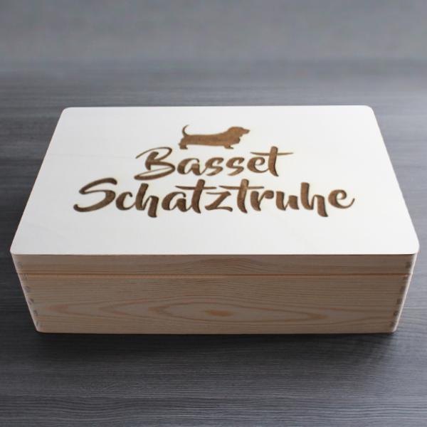 Basset  - Holzbox / Holzkiste - BASSET SCHATZTRUHE