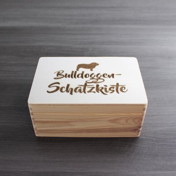English Bulldog - wooden box - BULLDOGGEN-SCHATZKISTE