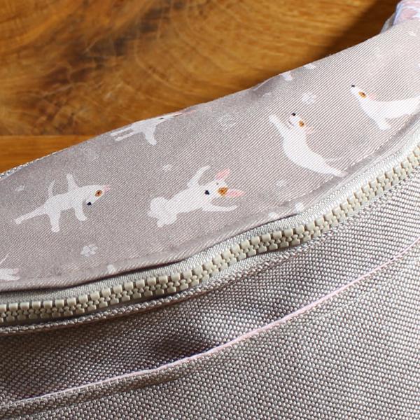 SLING BAG / HIP BAG / Gürteltasche - BULLTERRIER v1