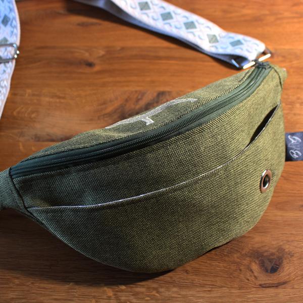 SLING BAG / HIP BAG / Gürteltasche - CUSTOMIZED