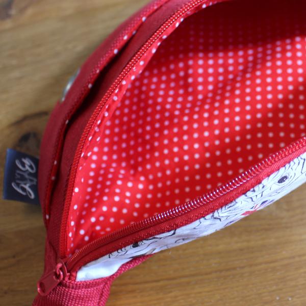 SLING BAG / HIP BAG / BELT BAG - ENGLISH BULLDOG v1 A